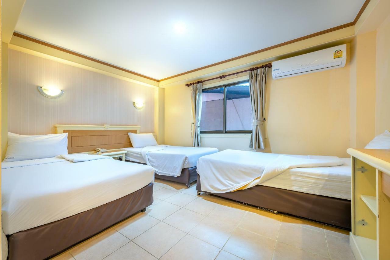 Patong Beachfront Boutique Hotel Exterior foto